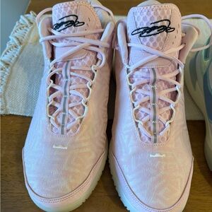 Stylish Pink Men’s Sneakers